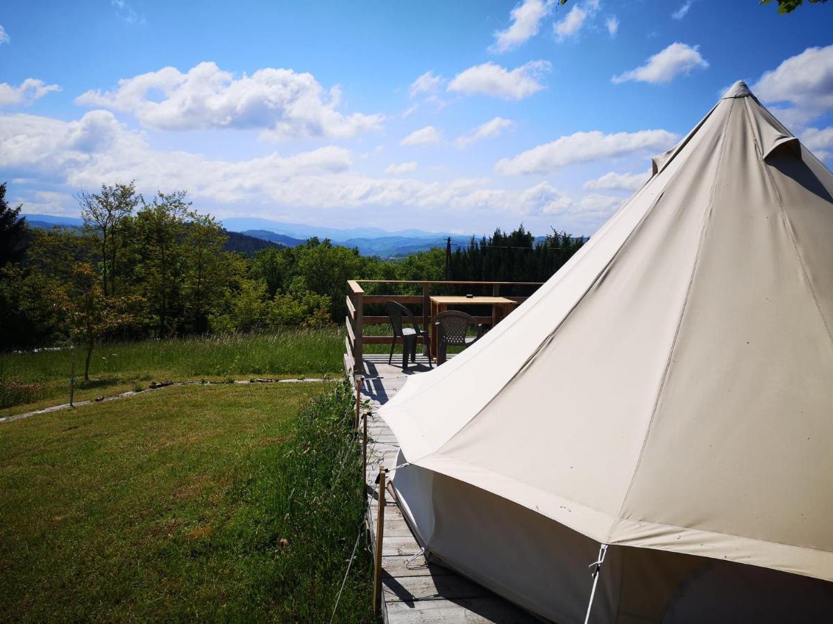 Sous Les Toiles De Pautilou Hotel Molles Екстериор снимка